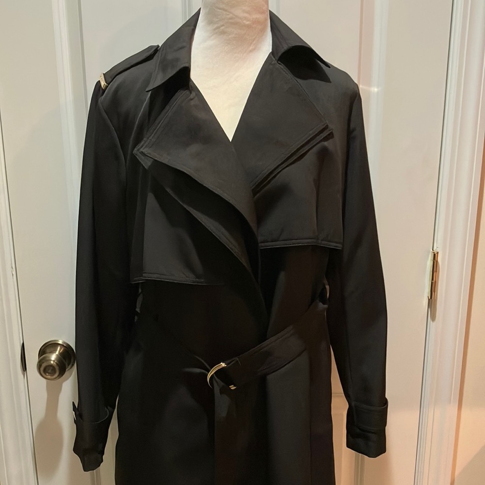 MICHAEL KORS 
Woven Double-Collar Trench Coat 77M4117M72 black